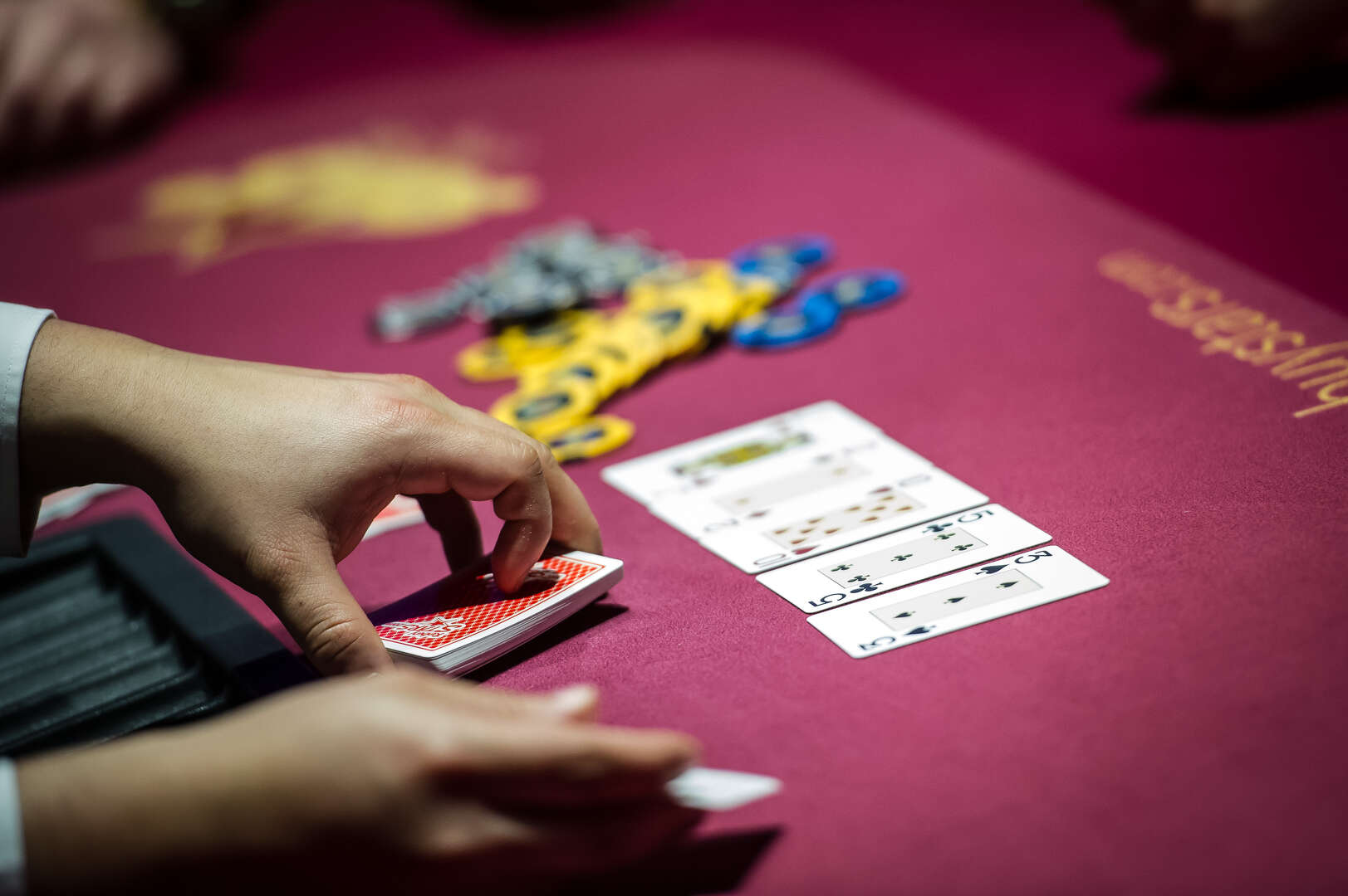 Casino Bratislava otvára pokrové stoly. Denné misie prinesú lákavé odmeny